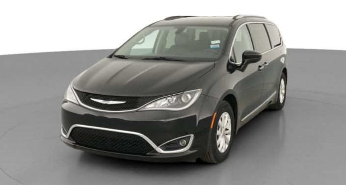 Thumbnail: 2018 Chrysler Pacifica - 1