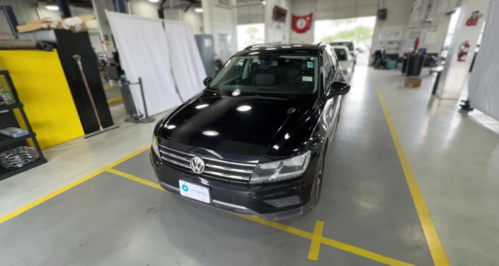 Thumbnail: 2019 Volkswagen Tiguan - 1