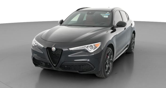 Thumbnail: 2023 Alfa Romeo Stelvio - 1
