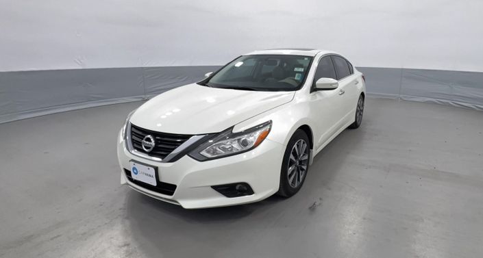Thumbnail: 2017 Nissan Altima - 1