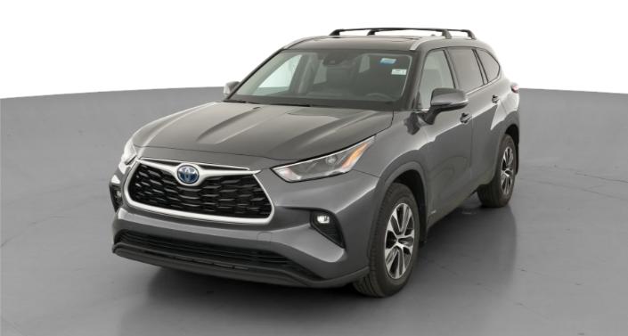 Thumbnail: 2022 Toyota Highlander - 1