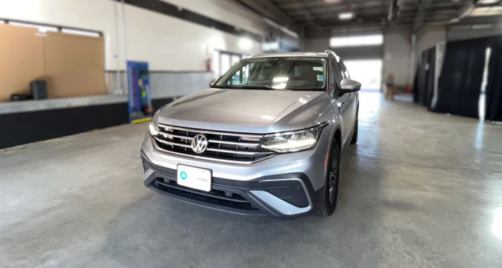 Thumbnail: 2024 Volkswagen Tiguan - 1