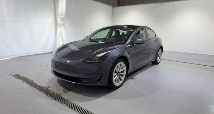 Thumbnail: 2023 Tesla Model 3 - 1