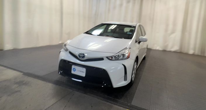 Thumbnail: 2015 Toyota Prius v - 1