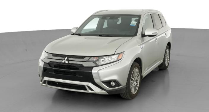 Thumbnail: 2020 Mitsubishi Outlander - 1