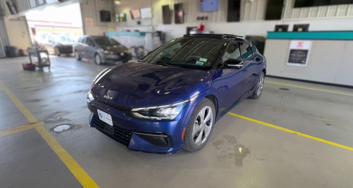 Thumbnail: 2022 Kia EV6 - 1