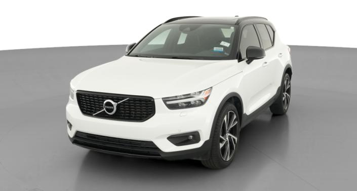 Thumbnail: 2022 Volvo XC40 - 1