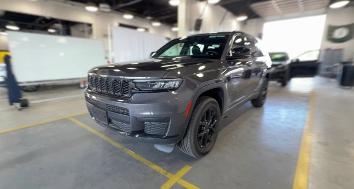 Thumbnail: 2024 Jeep Grand Cherokee L - 1