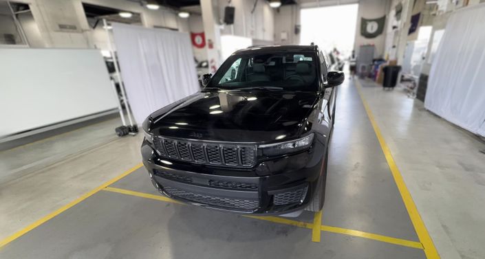 Thumbnail: 2024 Jeep Grand Cherokee L - 1
