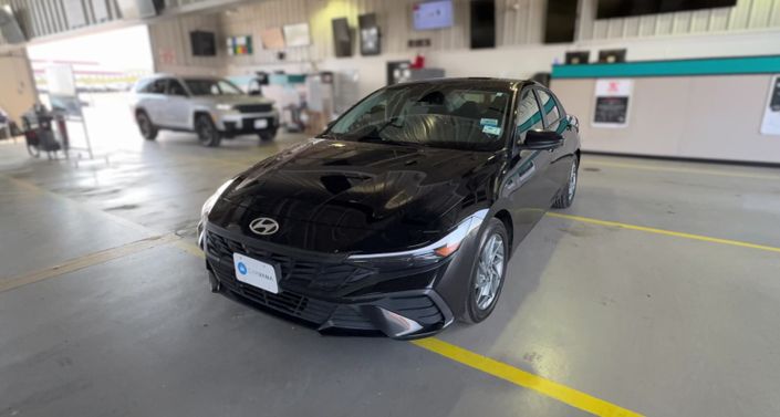 Thumbnail: 2024 Hyundai Elantra - 1