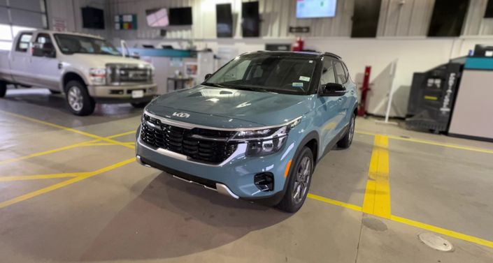 Thumbnail: 2024 Kia Seltos - 1