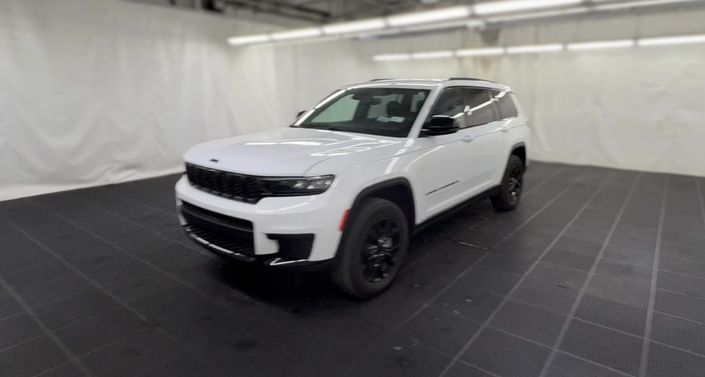 Thumbnail: 2024 Jeep Grand Cherokee L - 1