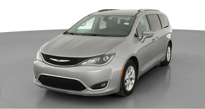 Thumbnail: 2017 Chrysler Pacifica - 1