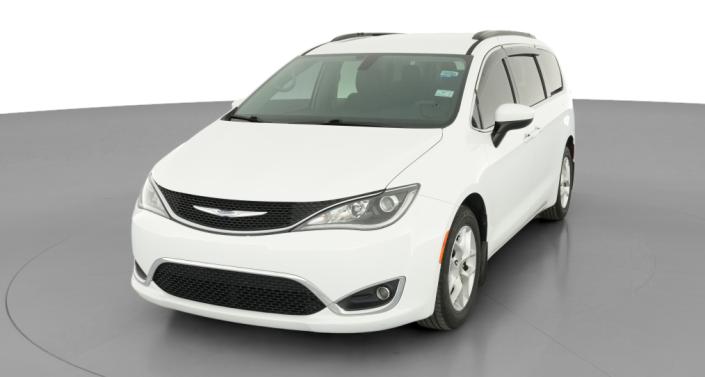 Thumbnail: 2017 Chrysler Pacifica - 1