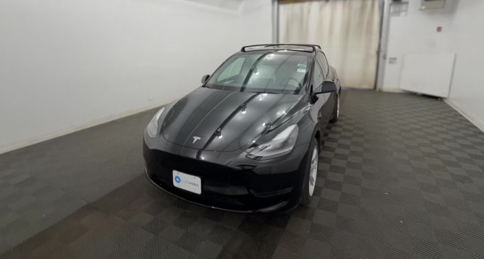 Thumbnail: 2023 Tesla Model Y - 1