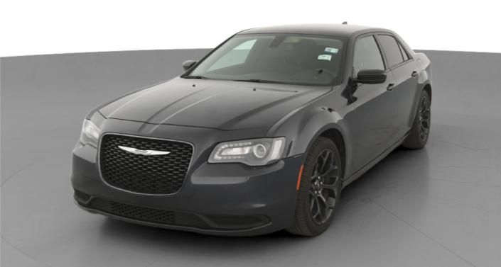 Thumbnail: 2019 Chrysler 300 - 1