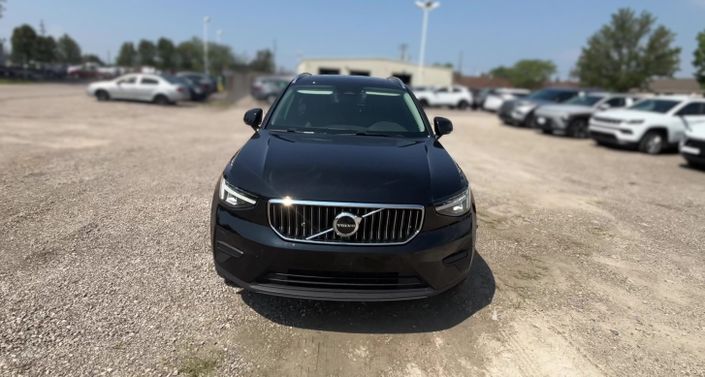 Thumbnail: 2024 Volvo XC40 - 1