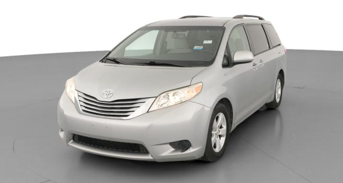 Thumbnail: 2015 Toyota Sienna - 1