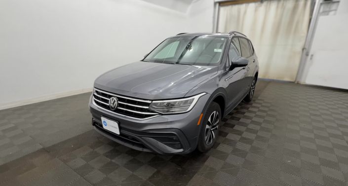 Thumbnail: 2022 Volkswagen Tiguan - 1