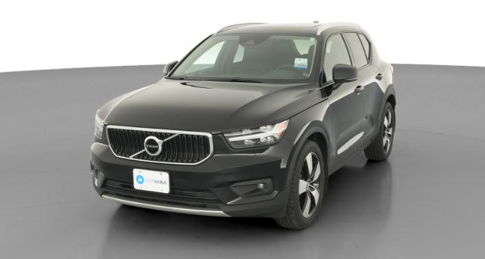 Thumbnail: 2022 Volvo XC40 - 1