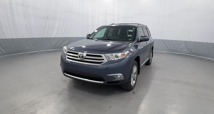 Thumbnail: 2013 Toyota Highlander - 1