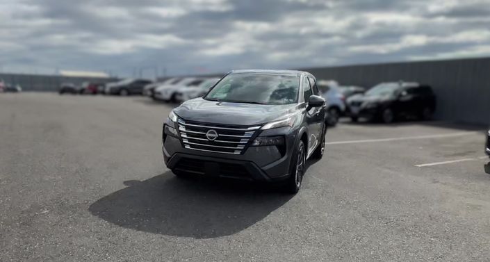 Thumbnail: 2024 Nissan Rogue - 1