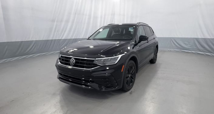 Thumbnail: 2022 Volkswagen Tiguan - 1