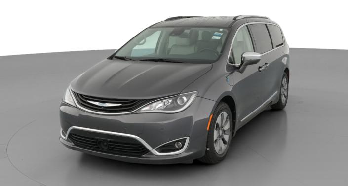 Thumbnail: 2018 Chrysler Pacifica - 1