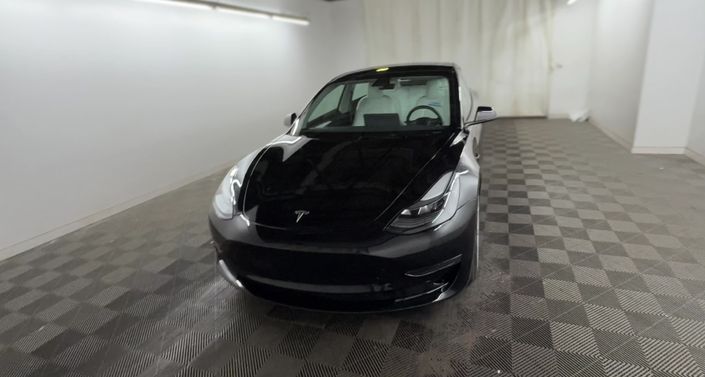 Thumbnail: 2023 Tesla Model 3 - 1