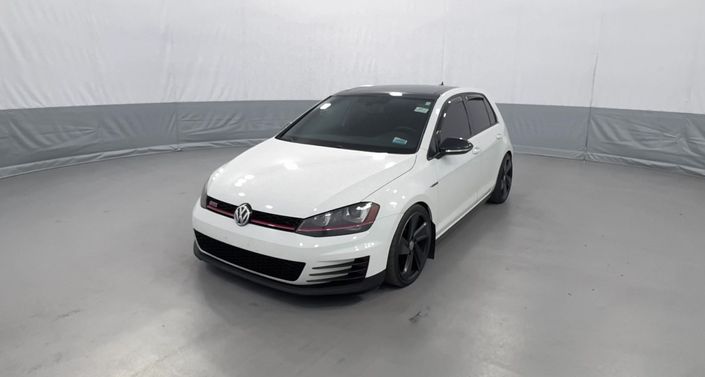 Thumbnail: 2017 Volkswagen Golf - 1