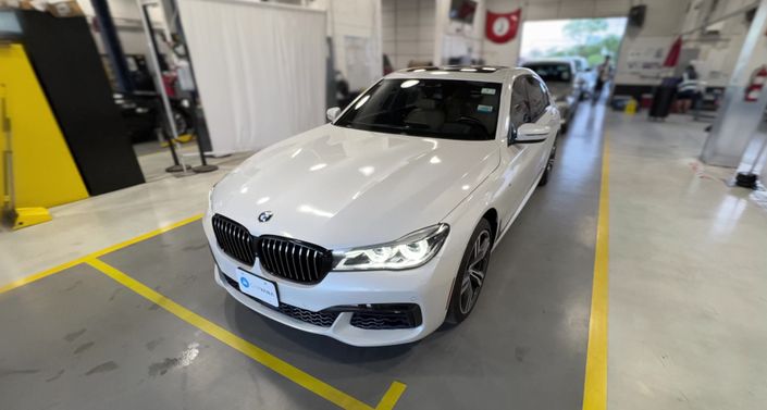 Thumbnail: 2017 BMW 7 Series - 1