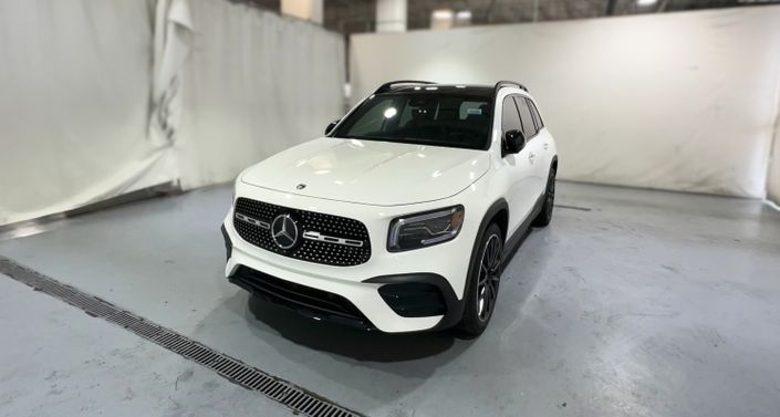 Thumbnail: 2022 Mercedes-Benz GLB - 1
