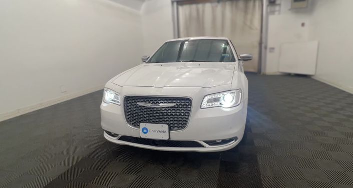 Thumbnail: 2019 Chrysler 300 - 1