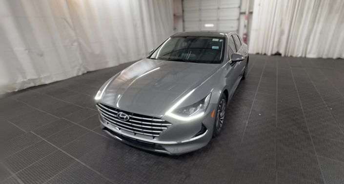 Thumbnail: 2022 Hyundai Sonata - 1