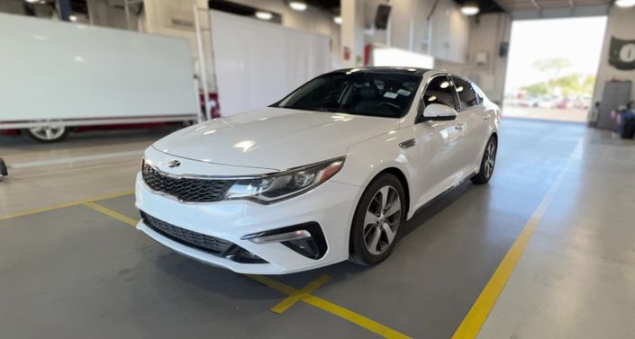 Thumbnail: 2019 Kia Optima - 1
