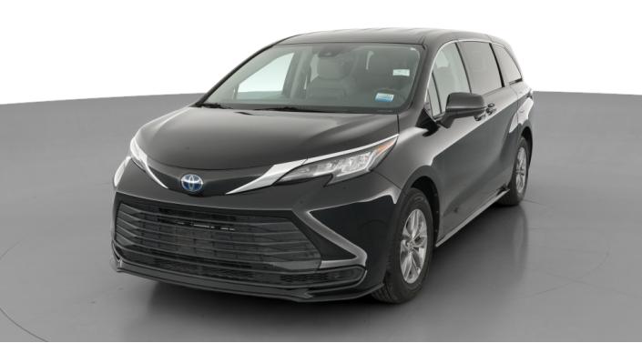 Thumbnail: 2022 Toyota Sienna - 1