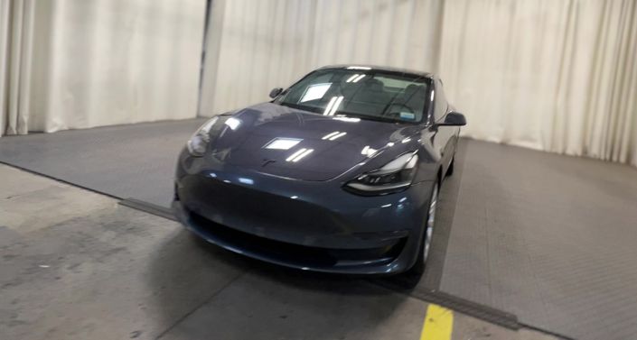 Thumbnail: 2023 Tesla Model 3 - 1