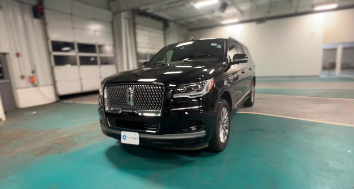 Thumbnail: 2024 Lincoln Navigator L - 1