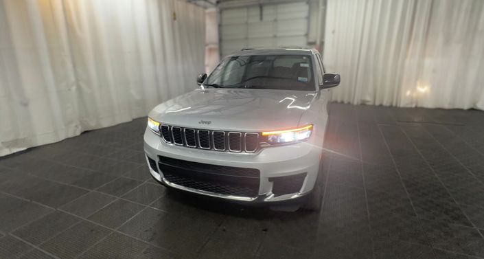 Thumbnail: 2023 Jeep Grand Cherokee L - 1