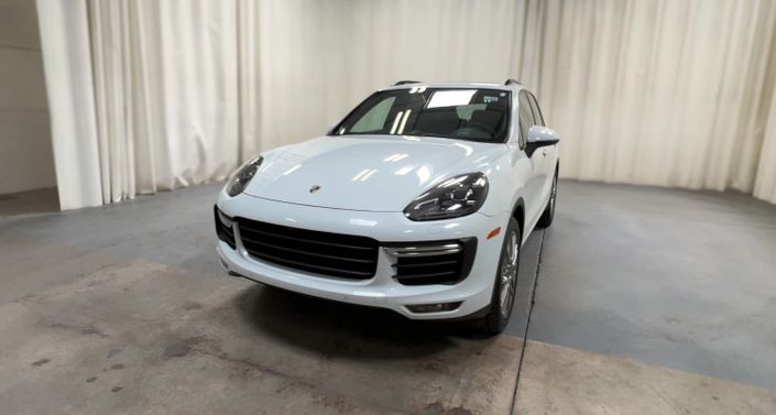 Thumbnail: 2015 Porsche Cayenne - 1