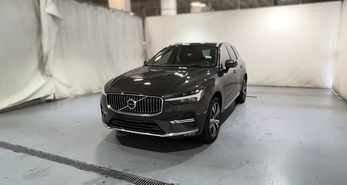 Thumbnail: 2022 Volvo XC60 - 1