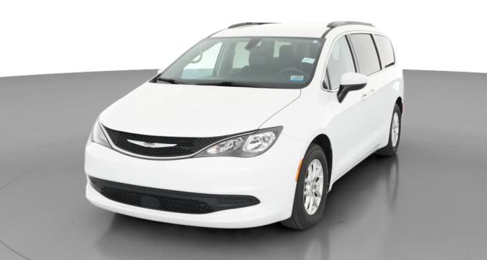 Thumbnail: 2021 Chrysler Voyager - 1