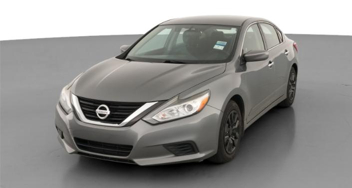 Thumbnail: 2016 Nissan Altima - 1