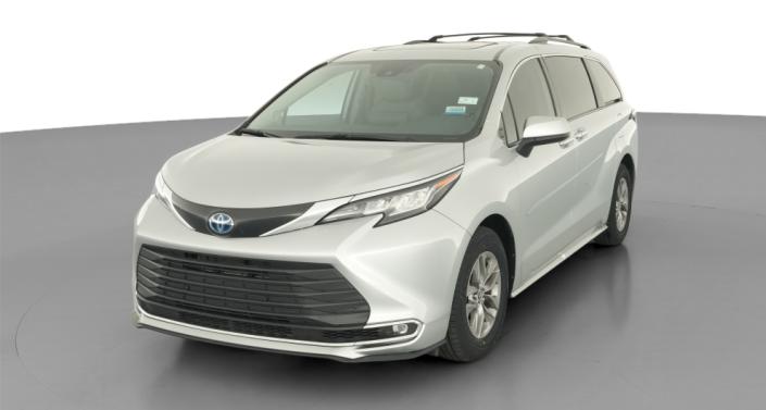 Thumbnail: 2023 Toyota Sienna - 1