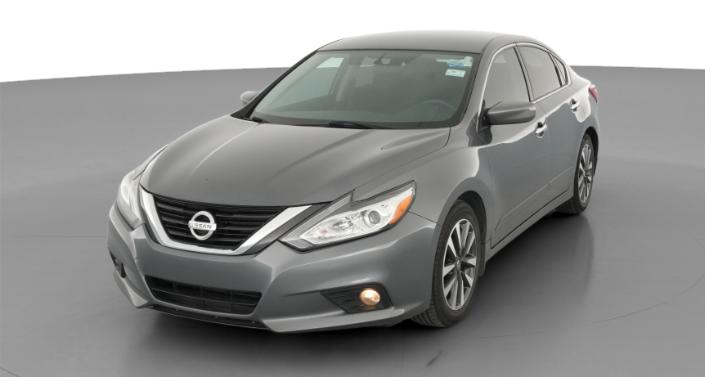 Thumbnail: 2017 Nissan Altima - 1