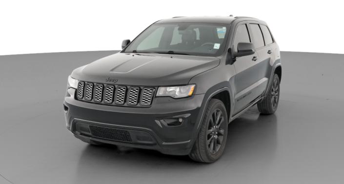 Thumbnail: 2017 Jeep Grand Cherokee - 1