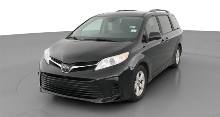 Thumbnail: 2018 Toyota Sienna - 1