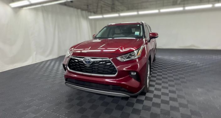 Thumbnail: 2023 Toyota Highlander - 1