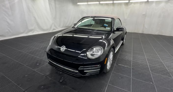 Thumbnail: 2017 Volkswagen Beetle - 1