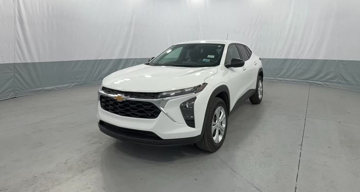 Thumbnail: 2025 Chevrolet Trax - 1
